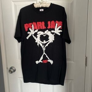 Pearl Jam t-shirt